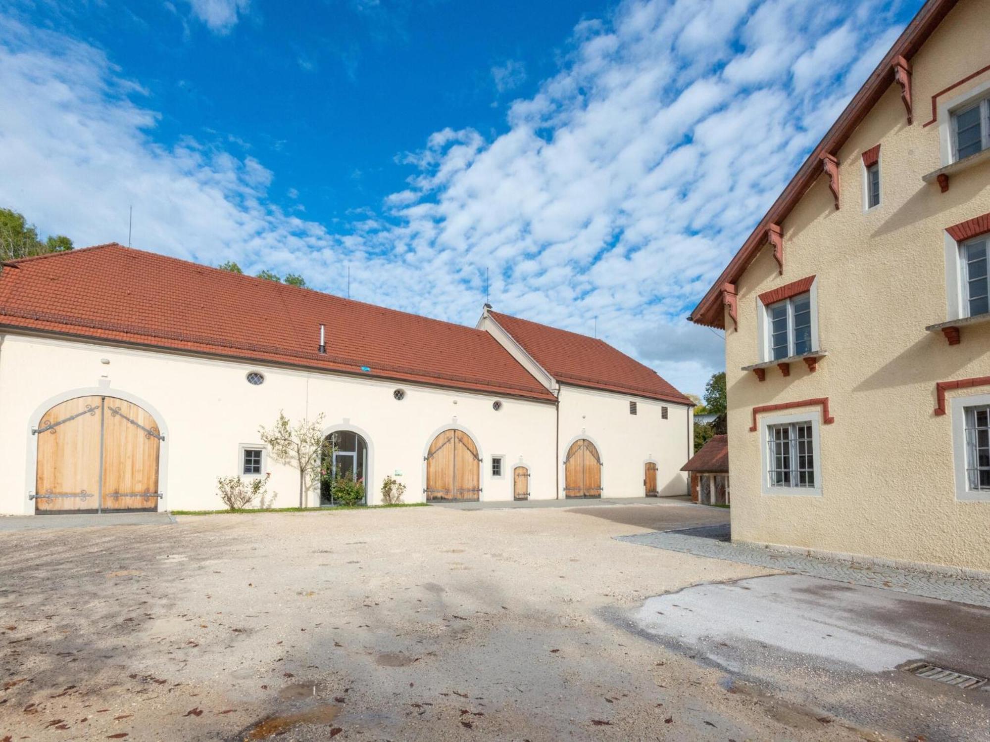 Lovely Holiday Home In Haunsheim 外观 照片